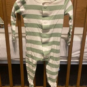 Simply Magnetic Me - Green and White Striped PJs
